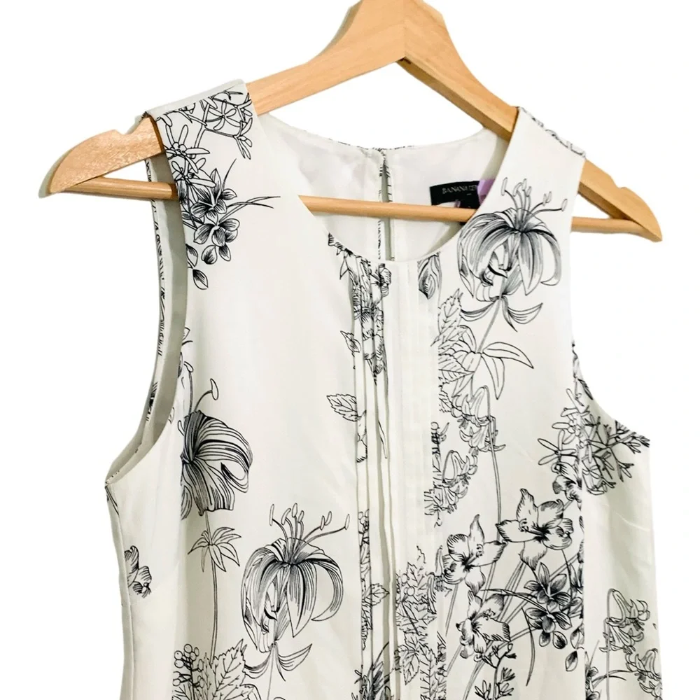 Banana Republic Floral Print Pintuck Shift Dress Size 2 Black White Summer Dress